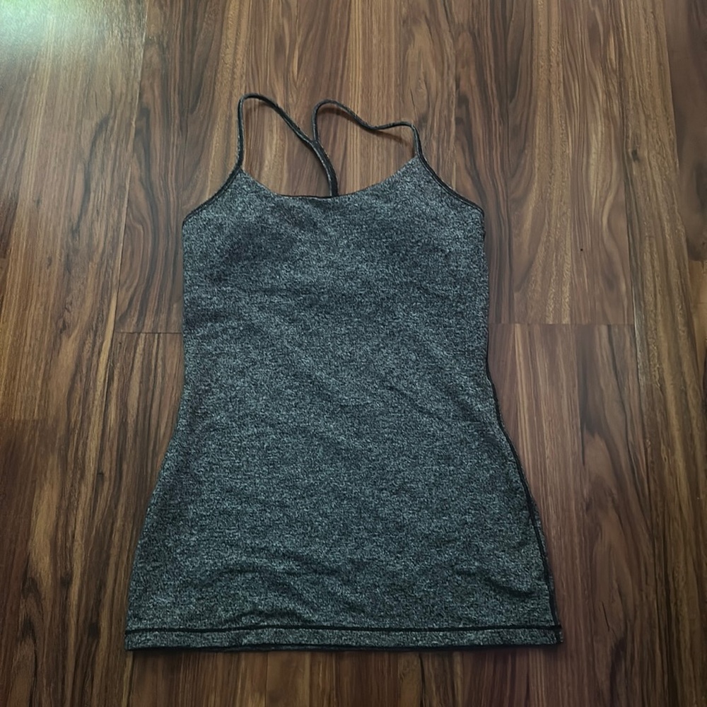 Lululemon flow Y tank